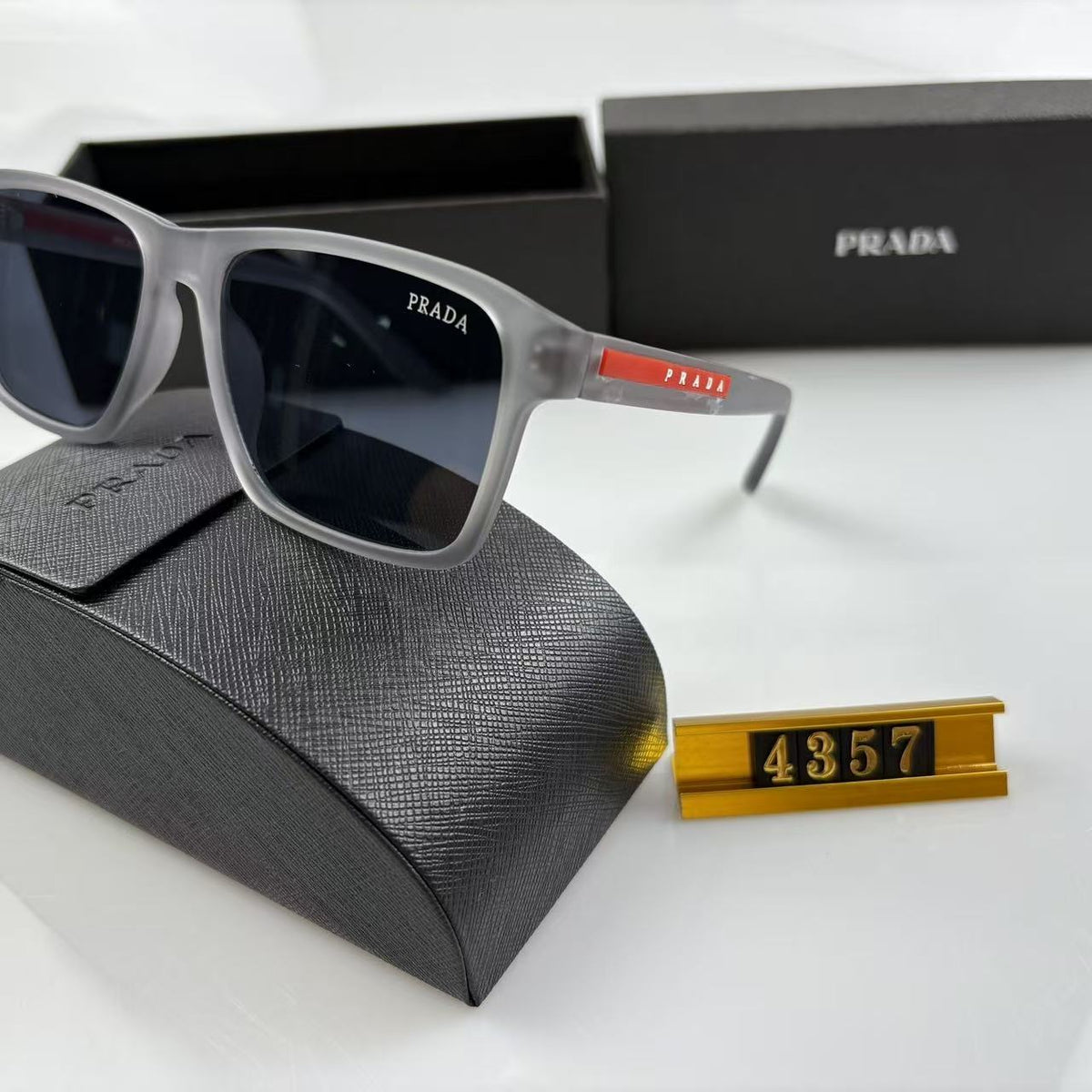 Fashion hot 5 color sunglasses 4357