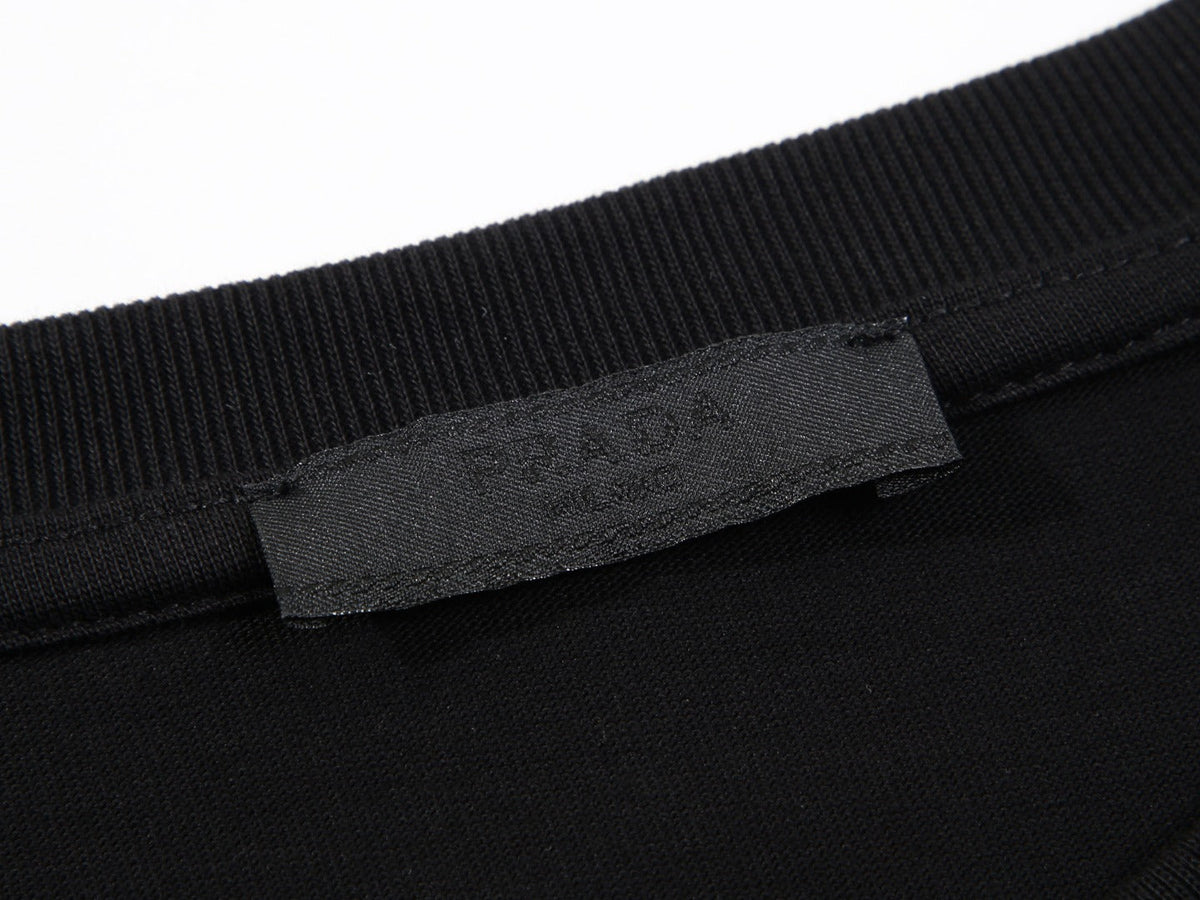 ZIP POCKET COTTON T-SHIRT