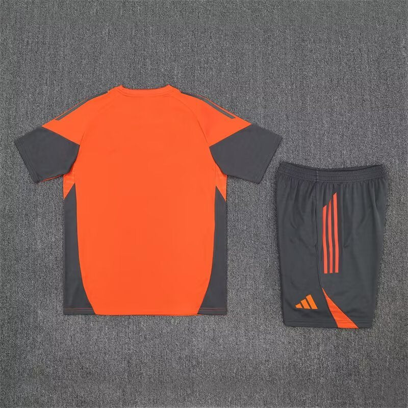 Bayern Munich Kit Training Jersey + Shorts 2025 Orange