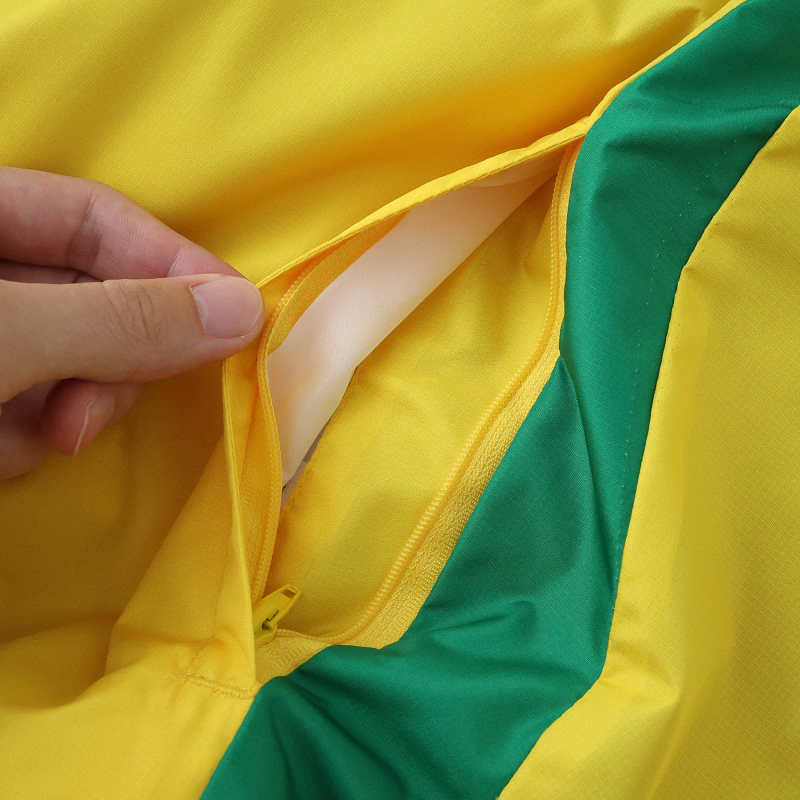 Jamaica II Windbreaker Reversible