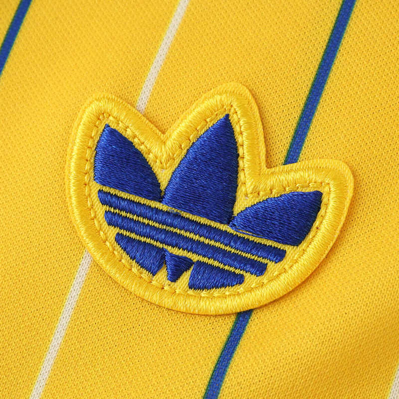 Leeds United Retro Edition Jersey 2025/26