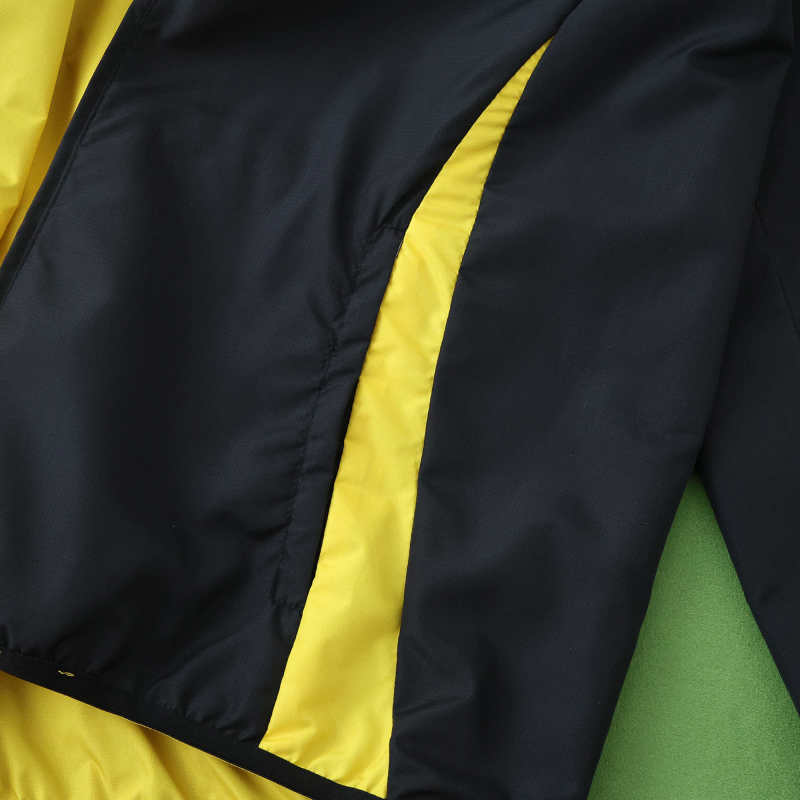 Jamaica II Windbreaker Reversible
