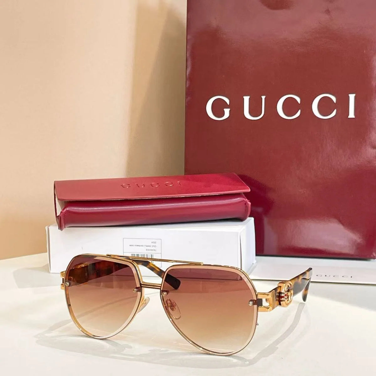 Fashion hot 4 color sunglasses 1026