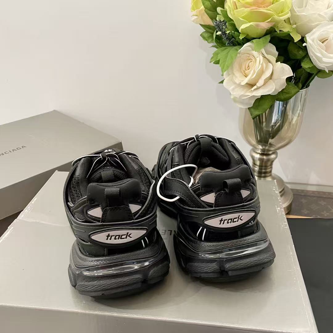 Spring and Autumn casual thick soled popular new shoes Trainer Sneaker 090309