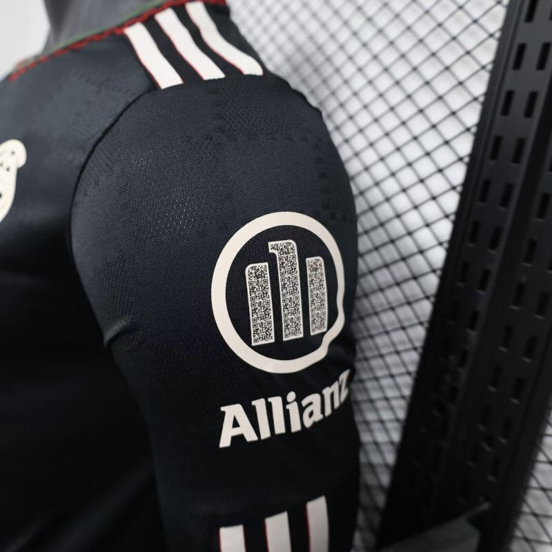 Bayern Munich Player Jersey Champions League 2025/26 - Long Sleeve