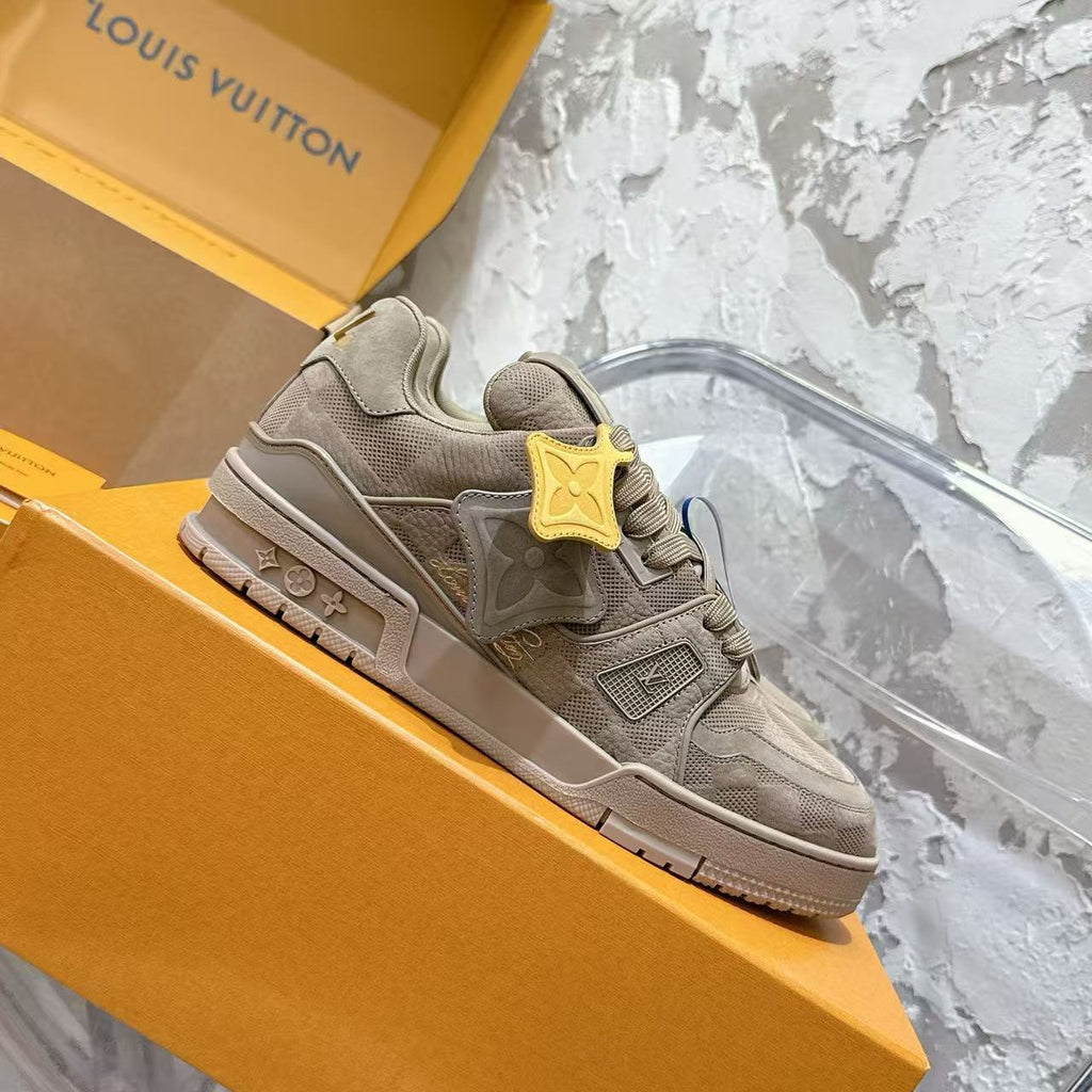 Spring and Autumn casual thick soled popular new shoes Trainer Sneaker 090305
