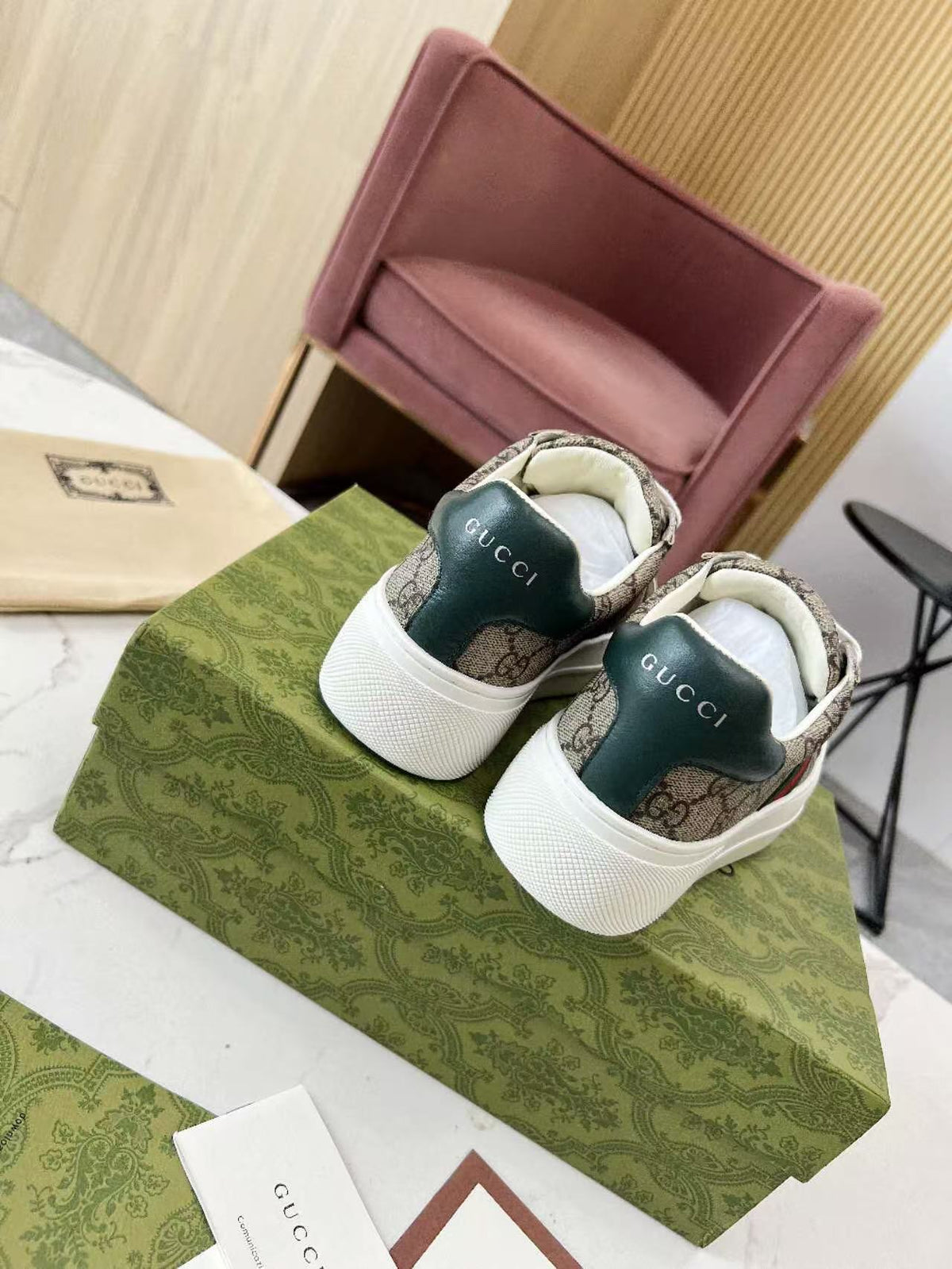 Spring and Autumn casual thick soled popular new shoes Trainer Sneaker 090308