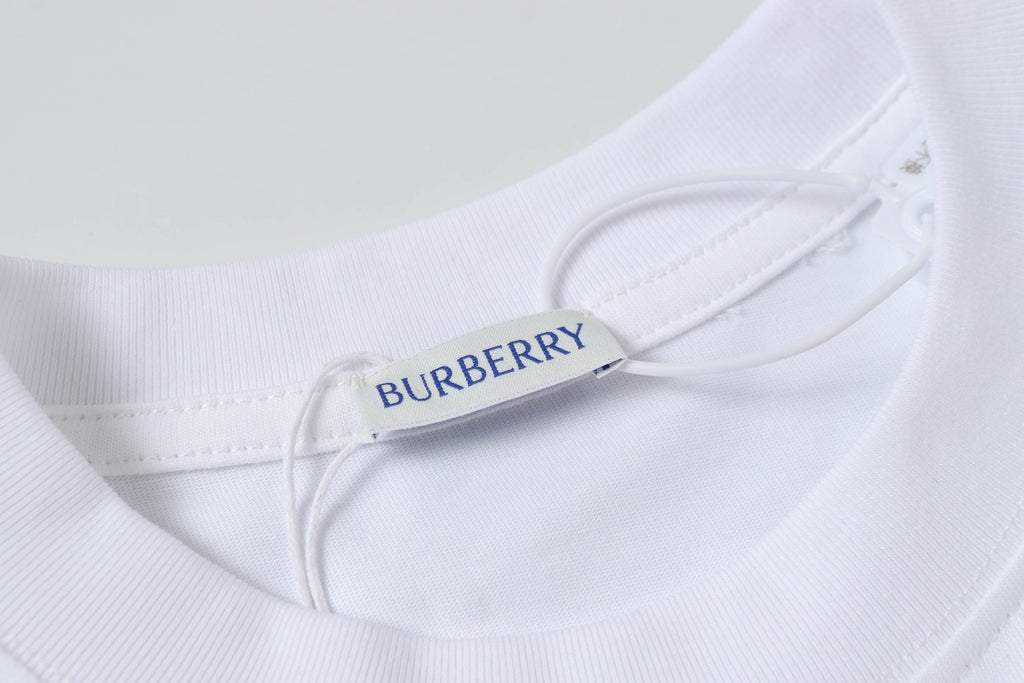 White fashion T-shirt 633