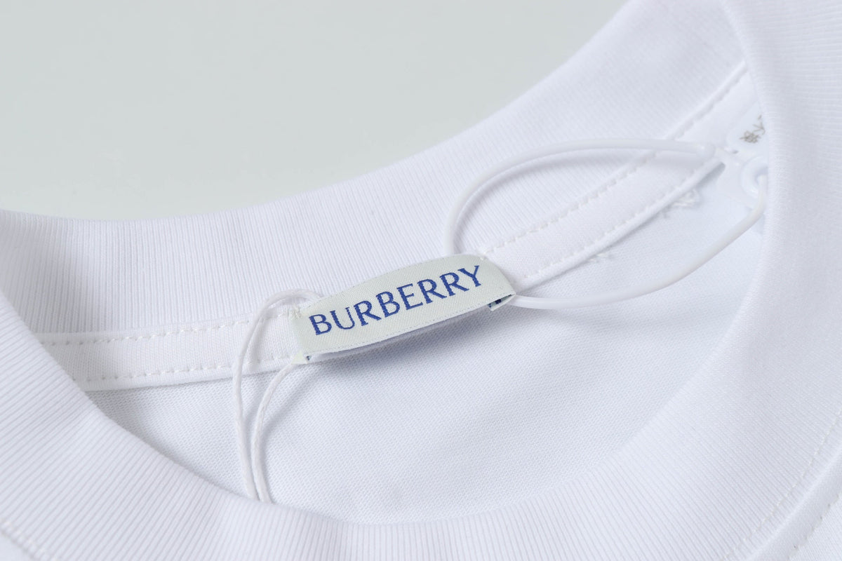 White fashion T-shirt 633