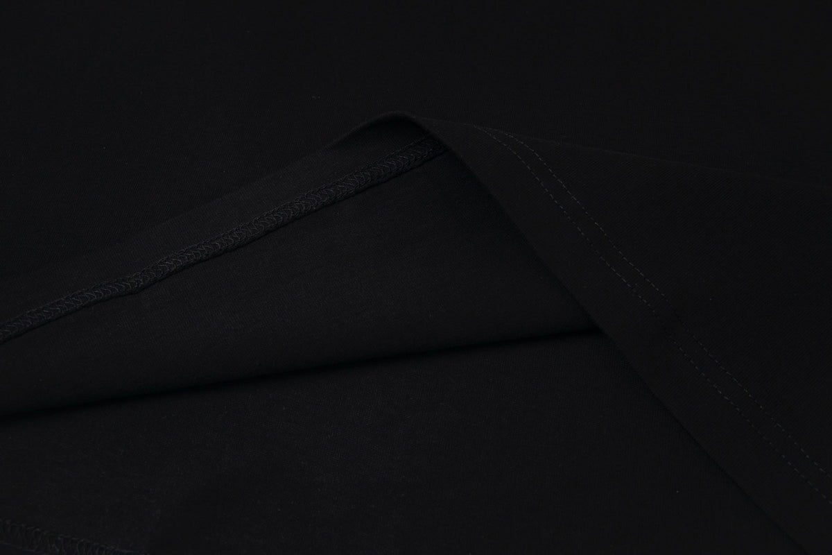 Rivet inlaid with concave silicone reflective T-shirt
