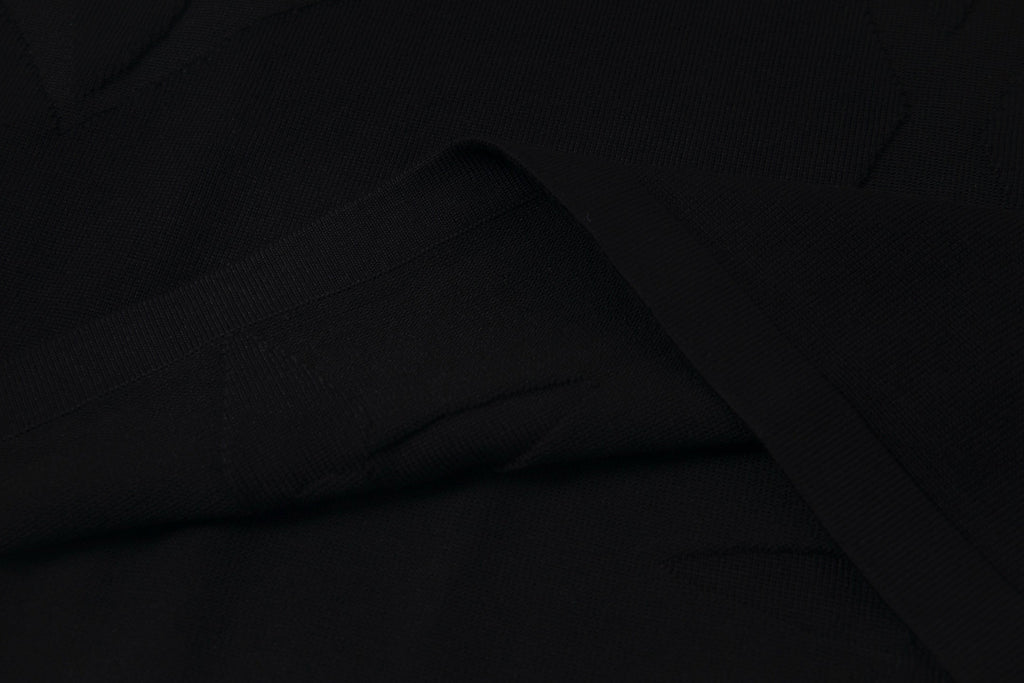 Steel-print relief limited knitted T-shirt